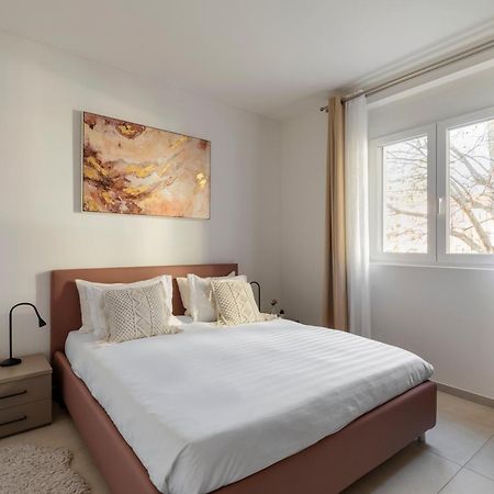 Regalia Suites - Free Parking Lugano Dış mekan fotoğraf