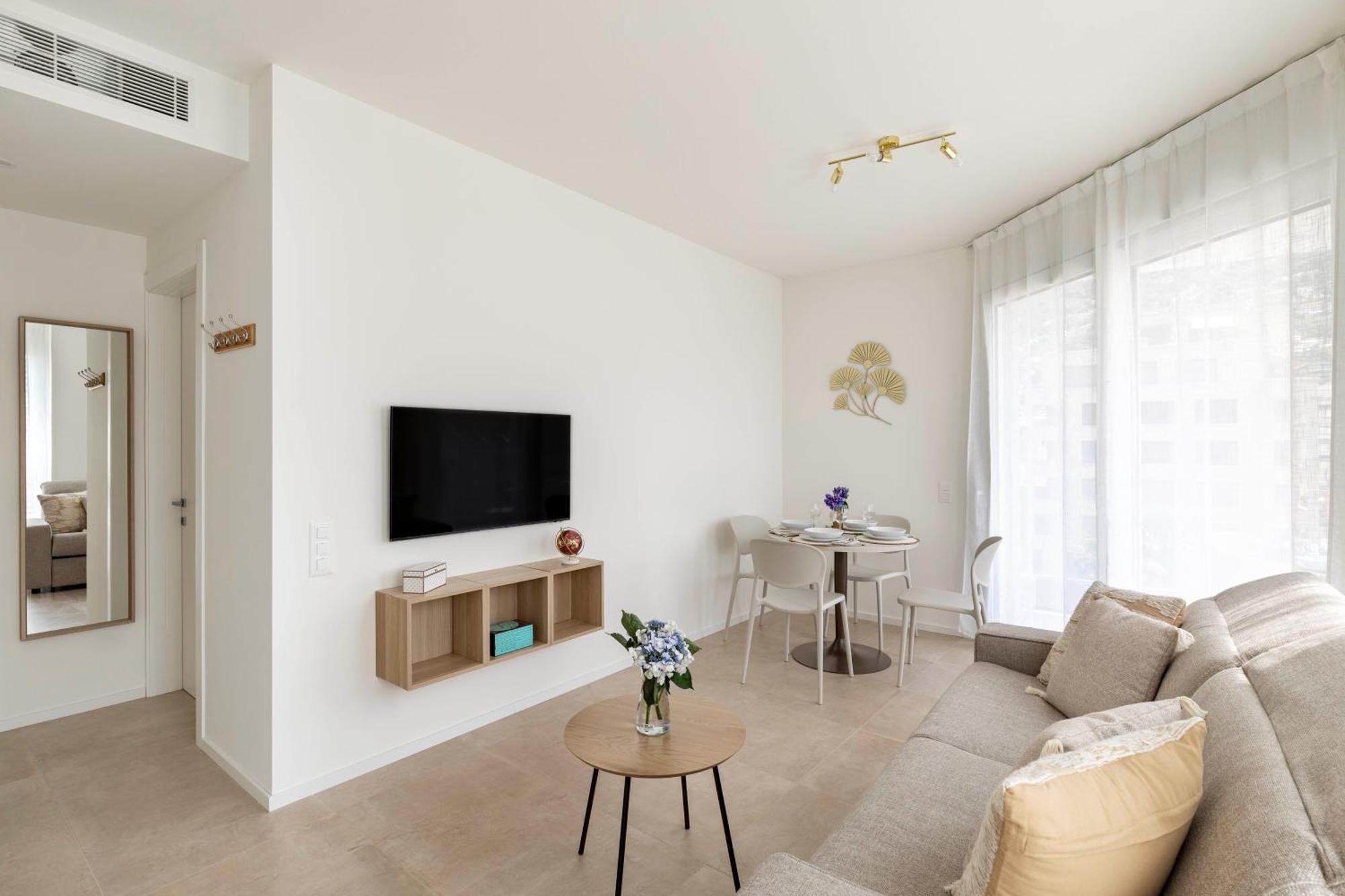 Regalia Suites - Free Parking Lugano Dış mekan fotoğraf