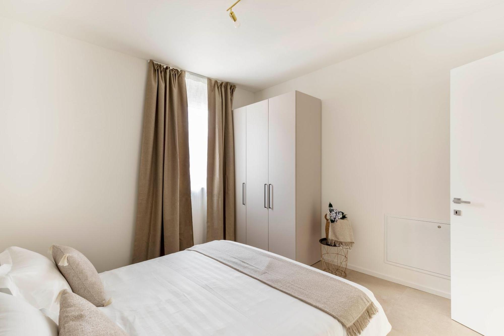Regalia Suites - Free Parking Lugano Dış mekan fotoğraf