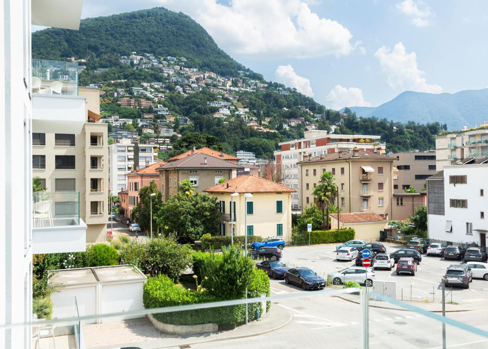 Regalia Suites - Free Parking Lugano Dış mekan fotoğraf