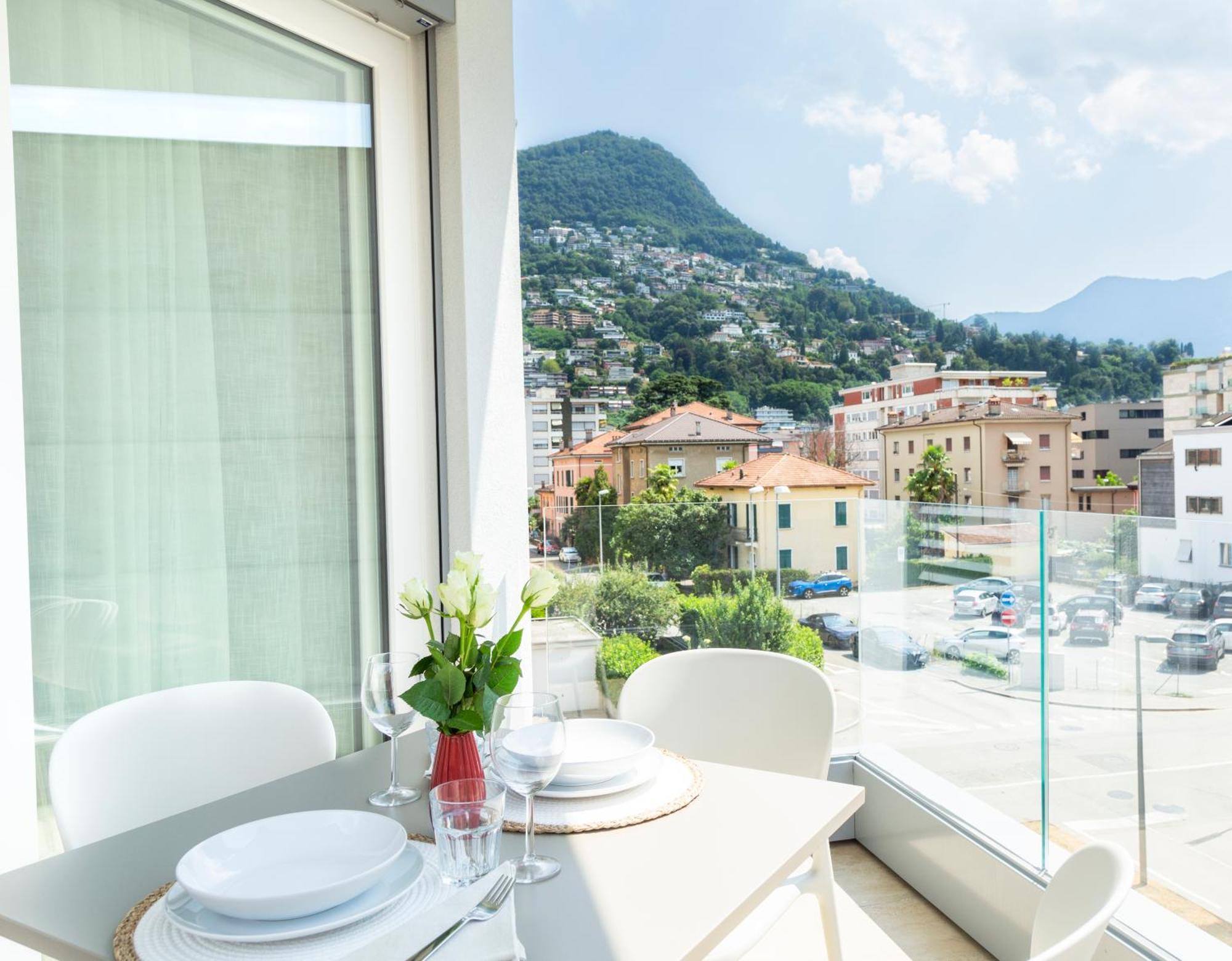 Regalia Suites - Free Parking Lugano Dış mekan fotoğraf